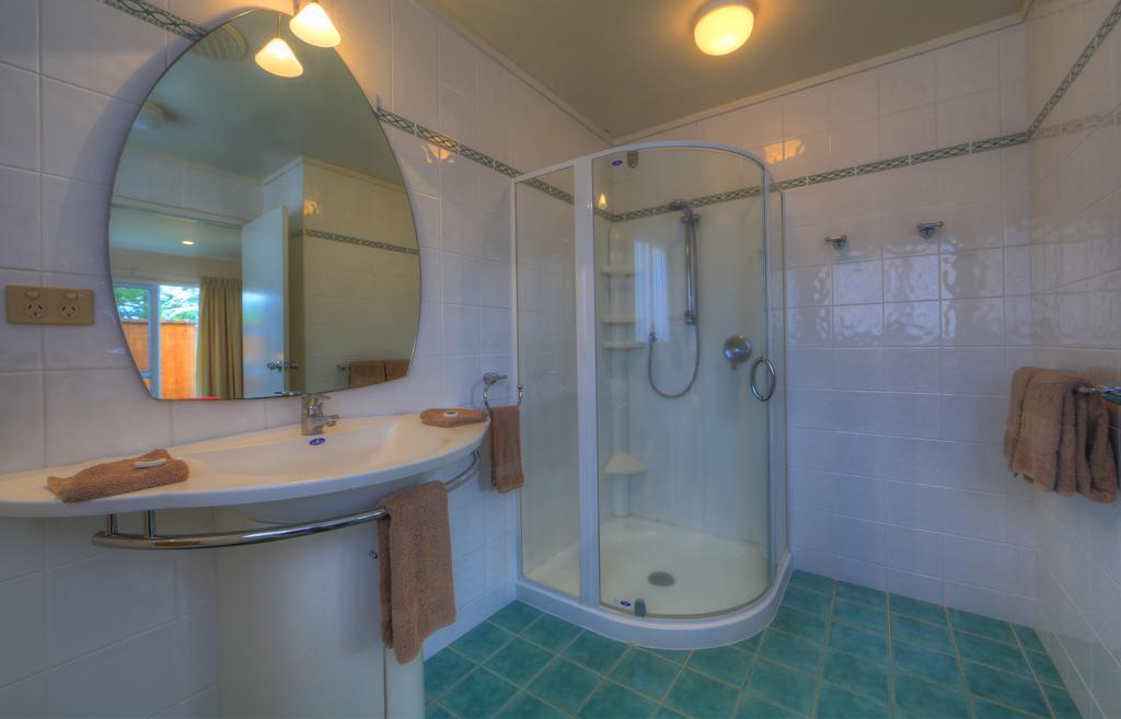 Islander Lodge Apartments Бернт Пайн Екстериор снимка